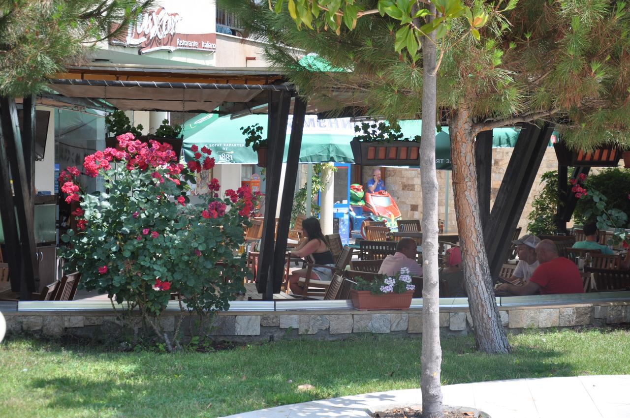 Luxor Apartments Pomorie Exteriér fotografie